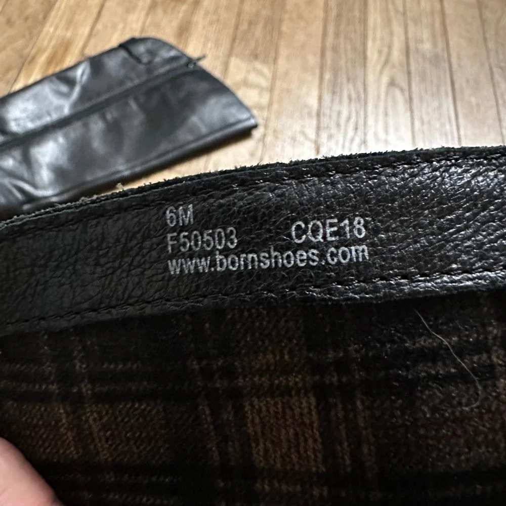 Born Black Leather Tall Riding Boots Women Side Zip‎ Buckle Detail Comfortable 6